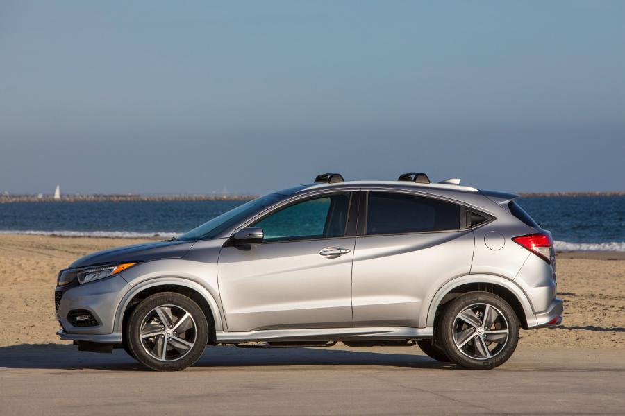  Honda HR-V Touring 2018 года  (NA) (фото 10 из 20)